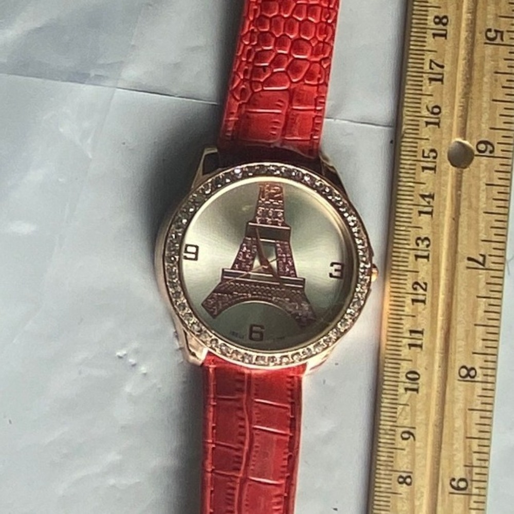 Red Eiffel Tower Dial Rhinestone Bezel Analog Wristwatch Fashion Watch
